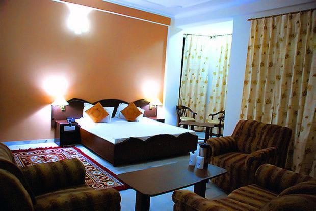 Imperial Heights Resort Dharamshala Bilik gambar